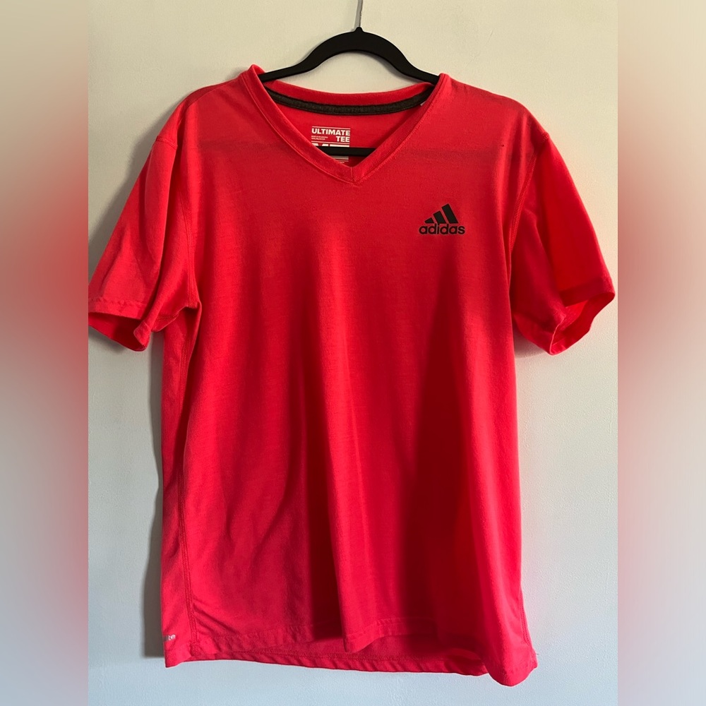 Adidas Size M Pink Ultimate Tee - like new!